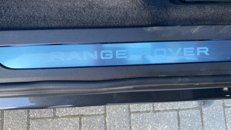 Land Rover Range Rover Evoque 1.5 P270e Dynamic SE 5dr Auto Hatchback